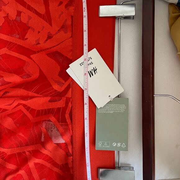 H&M Studio Collections Red Orange Casual Lace Skinny Capri Patterned Leggings M - Picture 4 of 8